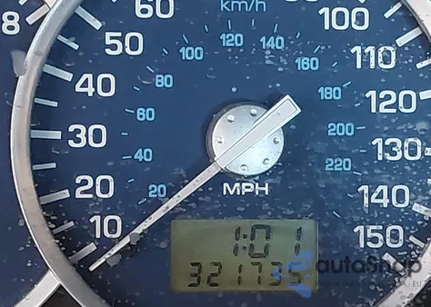 2002 Mercury Cougar V6 из США, поврежденный, VIN 1ZWFT61LX25604800